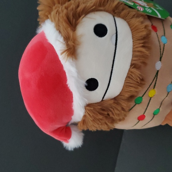 Original Squishmallows Christmas Plush with Brown, Red and White Accents "Benny" - Picture 3 of 8